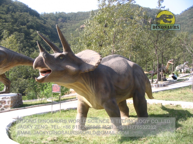 animatronic triceratops