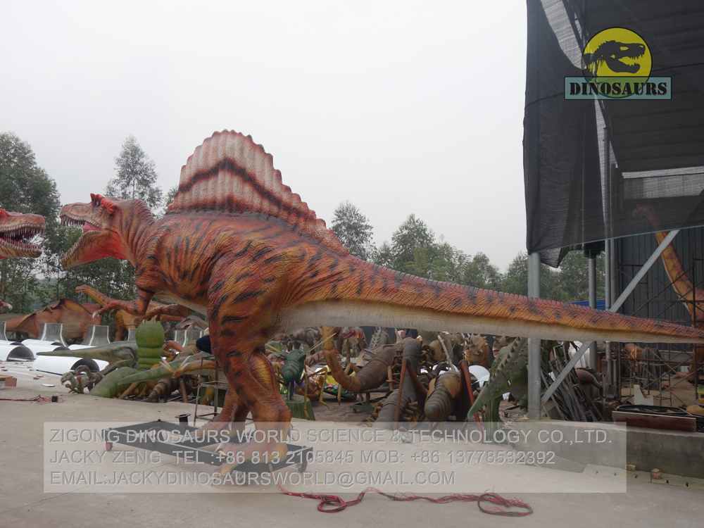 spinosaurus animatronic